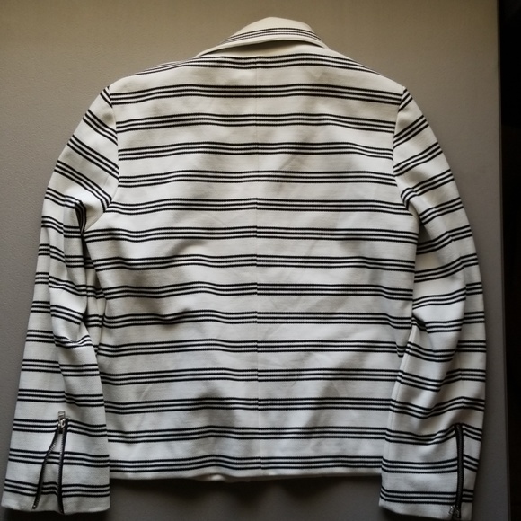 Jacket - Picture 3 of 4